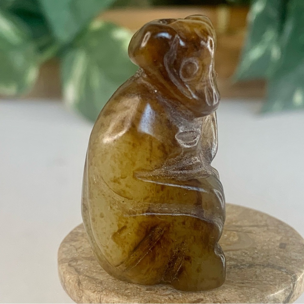 Vintage Chinese Zodiac Jade Monkey Pendant Bead Hand Carved Miniature Animal 1.7